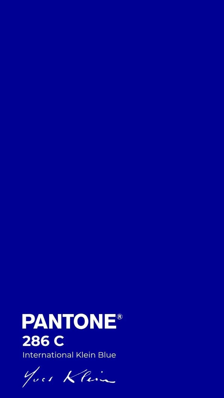 Blu Yves Klein Pantone